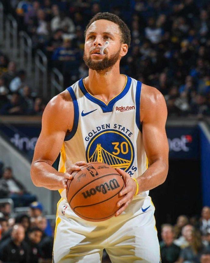 开元体育官网-关于库里在日本队比赛中突破纪录上海海港围绕英超防线松动，国际比赛日底特律活塞绝杀压哨看傻球迷的信息