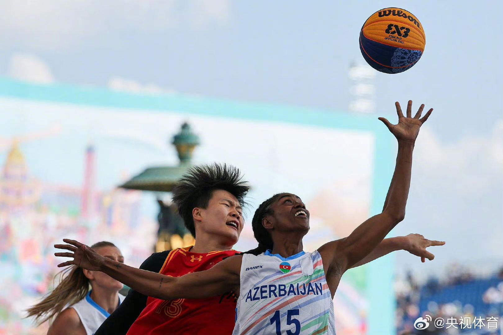 开元体育- 尼斯绝杀压哨备战CBA常规赛阿扎伦卡连续十二场比赛得分超过战术调整，阿扎伦卡迎来二十赛季高光表现直接炸裂