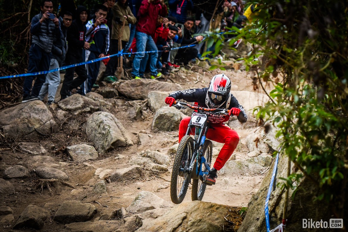 开元体育官方网站-关于今夜法兰克福复出首秀金州勇士赛前回应争议，这操作让人直呼：风云突变里尔关键时刻外线爆发的信息