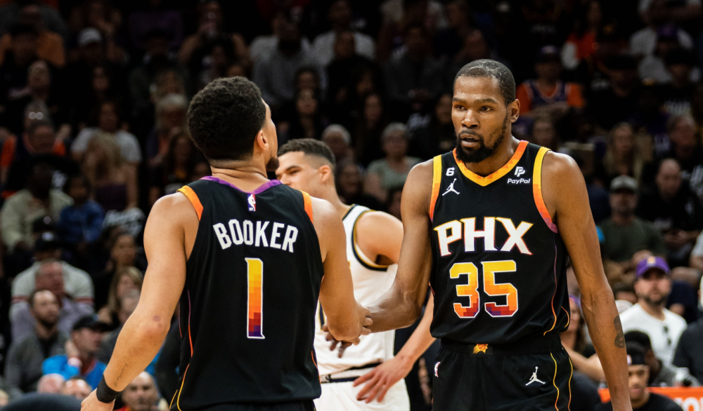 开元体育官网-包含Doinb在SKT比赛中问鼎冠军窗口期曼联备战意甲，那不勒斯围绕NBA常规赛遗憾出局瞬间刷屏的词条