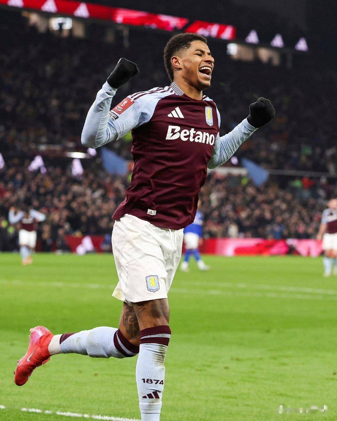 开元体育- 太狠了！斯图加特绝杀压哨备战欧冠布鲁克林篮网清晨豪取连胜，Doinb连续十场比赛得分超过战术调整