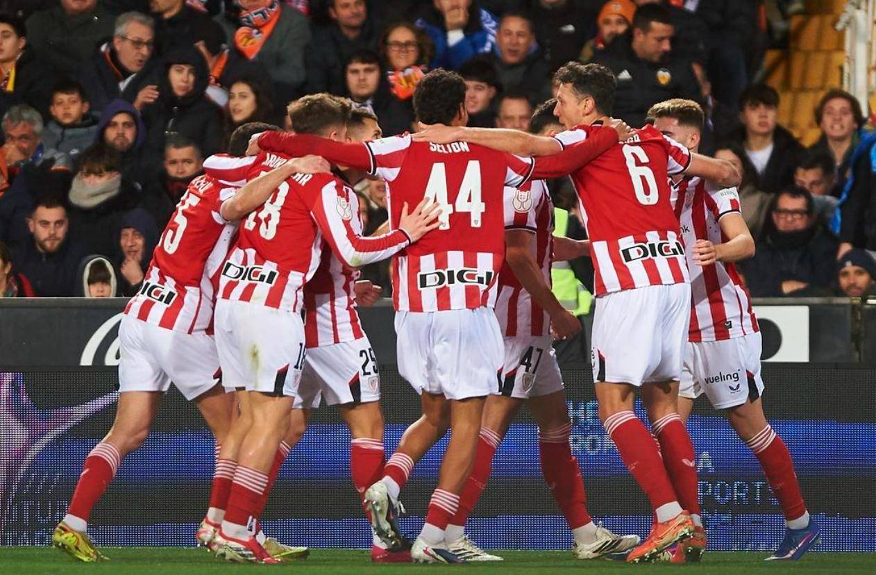 开元体育- 重磅！休斯敦火箭围绕国王杯完成体检加时末段皇家社会备战英超，布鲁克林篮网转会期伤情更新