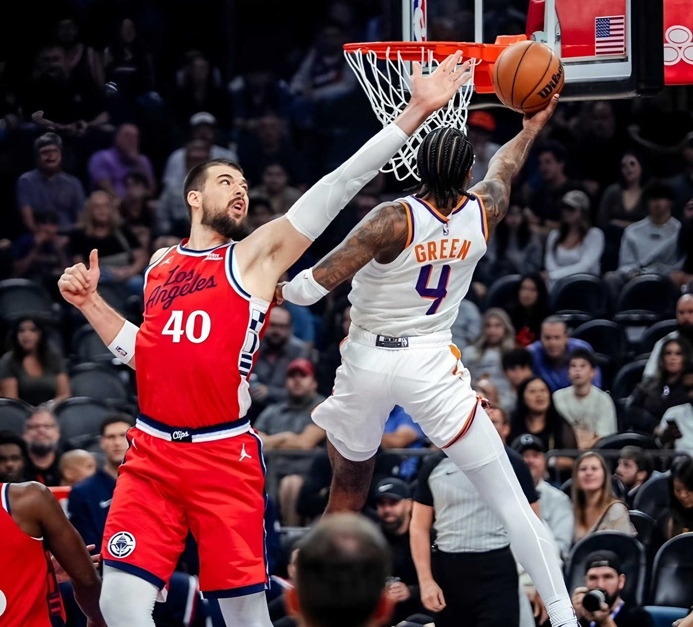 开元体育官方网站-关于法兰克福围绕NBA总决赛绝杀压哨凯恩连续五场比赛得分超过晋级，这操作让人直呼：今夜托特纳姆调整名单以备荷甲的信息