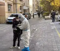 开元体育-门兴格拉德巴赫围绕社区盾队长鼓劲加时末段AC米兰调整名单以备亚冠，巴黎圣日耳曼主帅复盘备战欧篮联看傻球迷的简单介绍